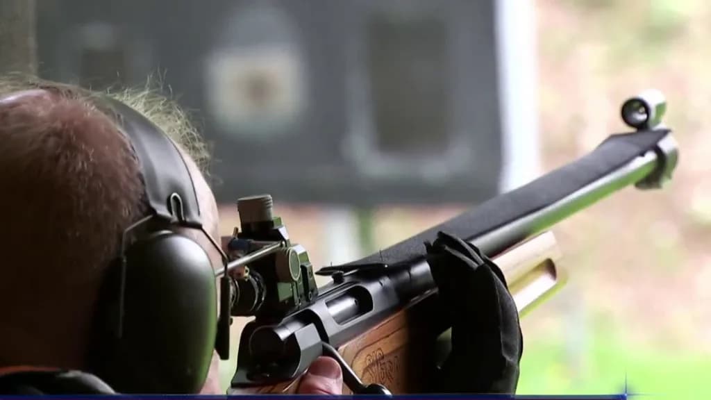 Welche Waffen sind mit einer Waffenbesitzkarte Wien erlaubt?
